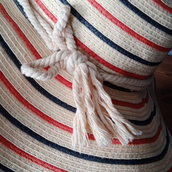 Chaps hat - Picture 10 of 12